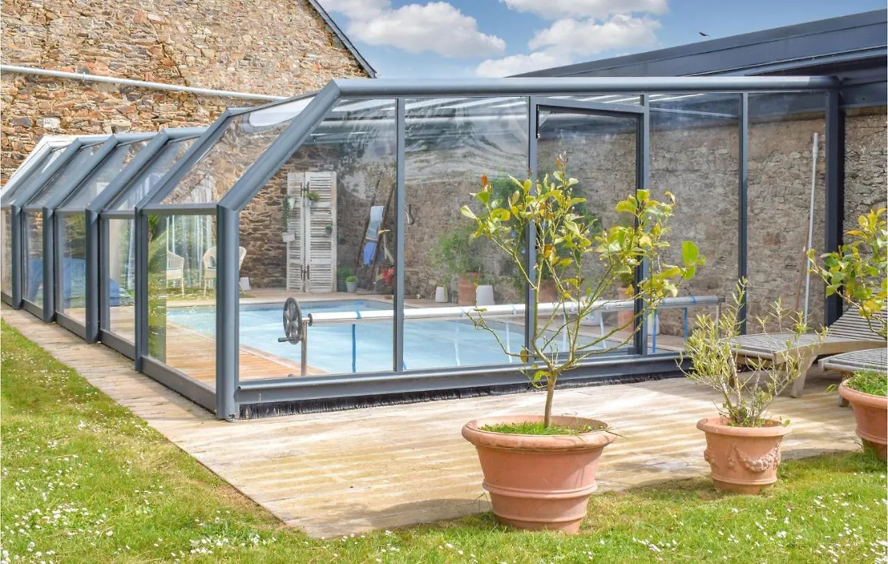 Beautiful Home In Pleudaniel Holiday home