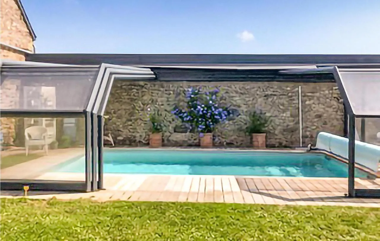 Beautiful Home In Pleudaniel France